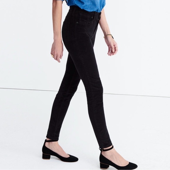 Madewell Pants - Madewell Velvet High Riser 9" Skinny Skinny Black Velvet Pants‎